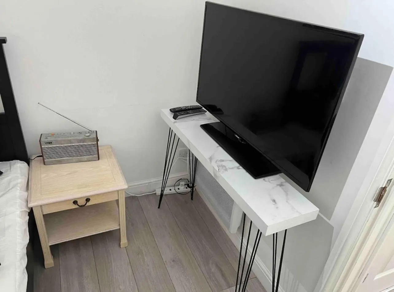 One Bed Pad Apartment Thamesmead   Thamesmead (Greater London)